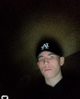 Артём Логинов